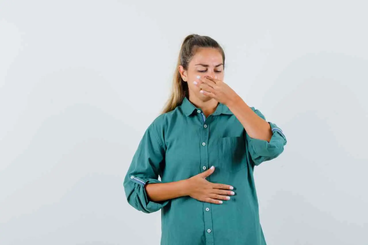 Come eliminare i cattivi odori dallo scarico della doccia: soluzioni facili e rimedi naturali