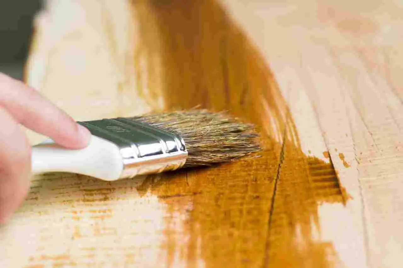 I segreti della cura del legno: come nutrirlo e mantenerlo bello nel tempo